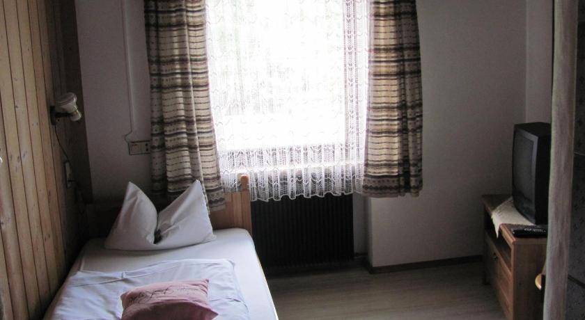 Hotel Negele Hohenfurch Chambre photo