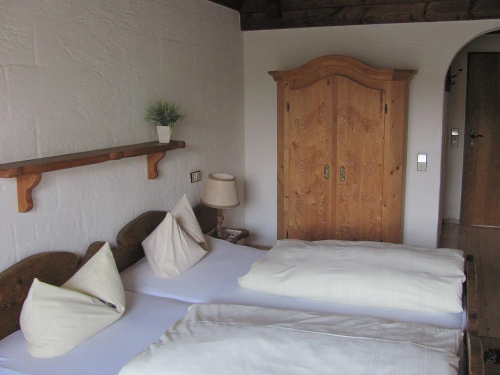 Hotel Negele Hohenfurch Extérieur photo